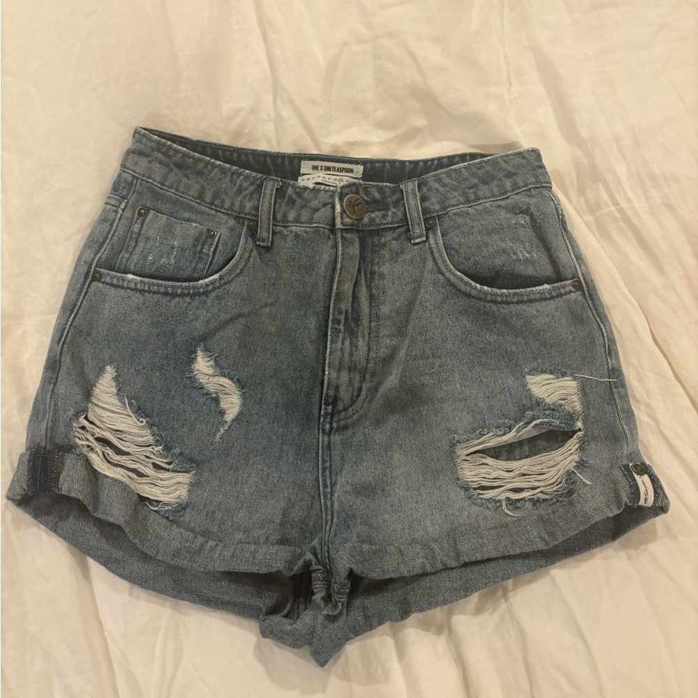 ONE TEASPOON DISTRESSED HIGH WAISTED SHORT